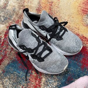 Nike Epic React Flyknit